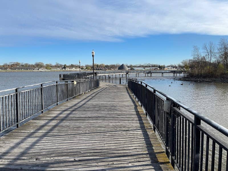 Riverwalk Pier - Image 1