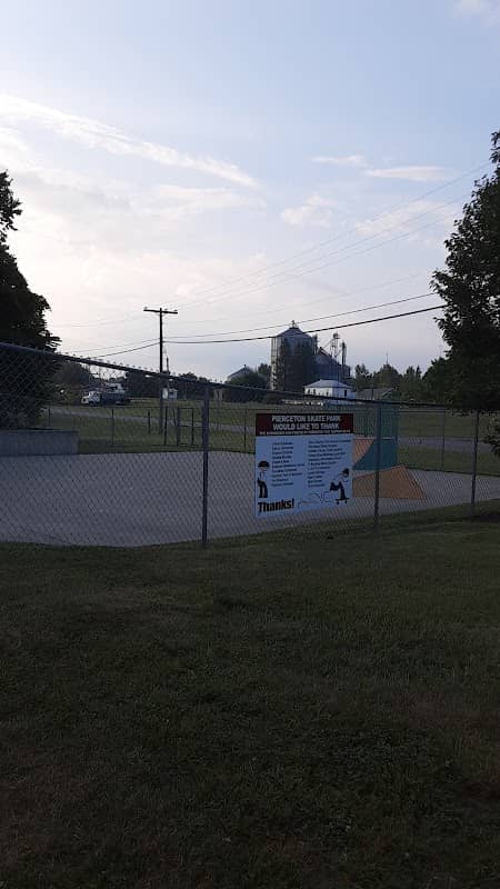 Pierceton Skate Park - Image 1
