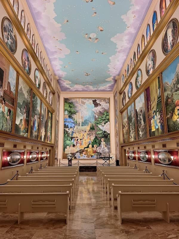 The Precious Moments Chapel - Image 3