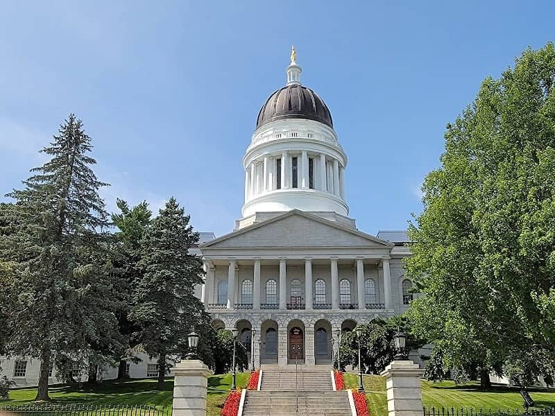 Capitol Park - Image 1
