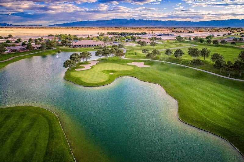 Mountain Falls Golf Club - Image 2