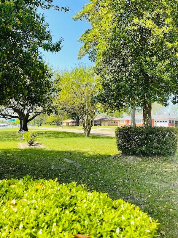 Memorial Park - Image 2