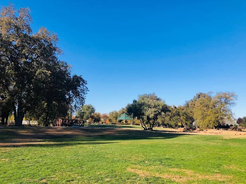 Lennox Park - Image 1