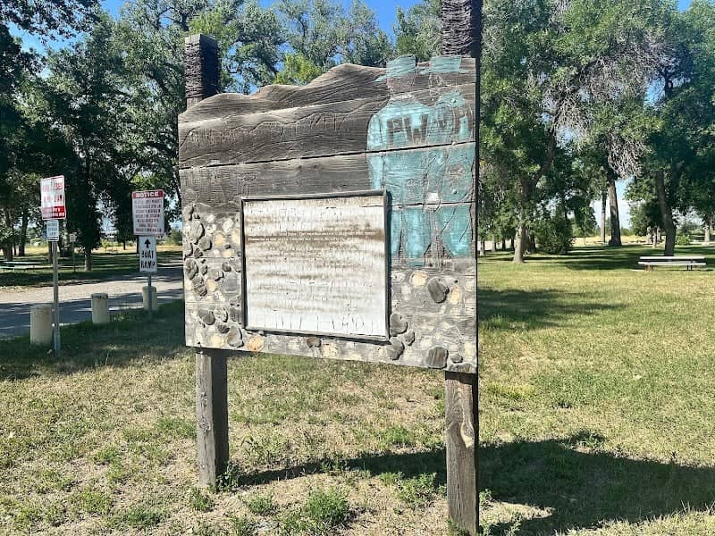 Riverside Park - Image 2