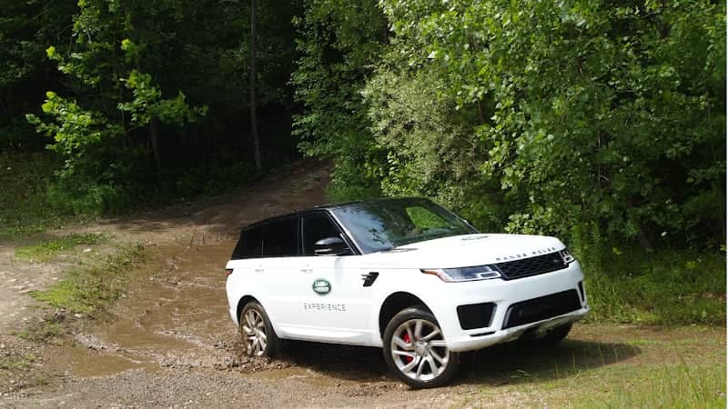 Land Rover Experience Equinox - Image 2