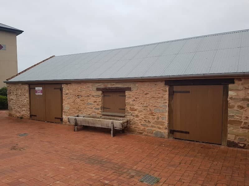 Reynella Horse Changing Station - Image 1