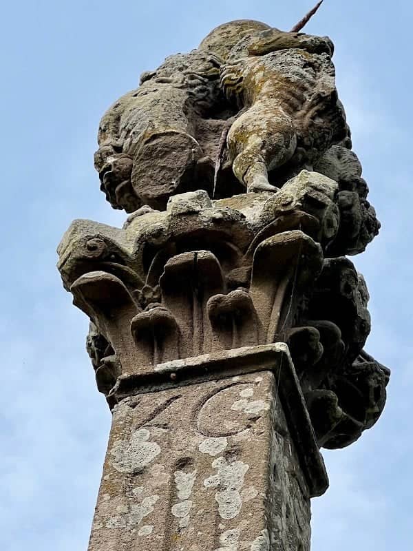 Old Rossie Market Cross - Image 1