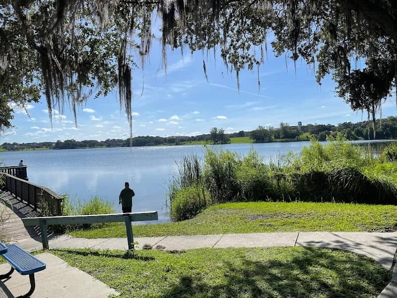 Fishing Park ..Clear Lake/Lake Jovita - Image 2