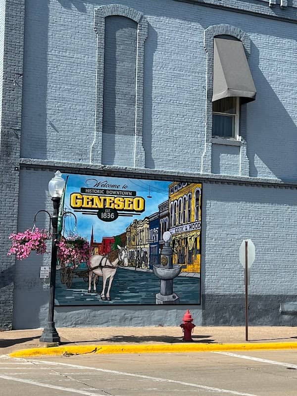 Welcome to Historic Downtown Geneseo Mural - Image 2