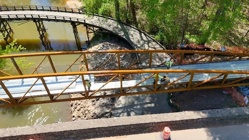 Windward parkway & Big Creek bridge - Image 2