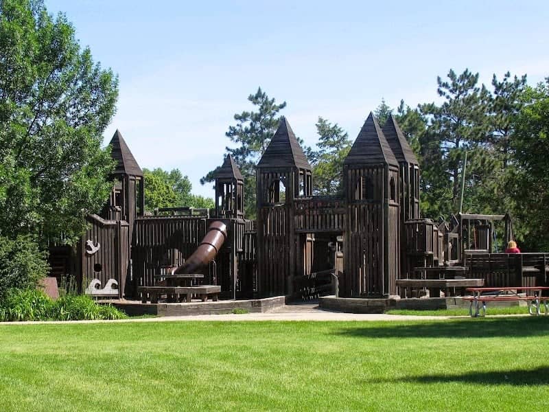 Kilgour Park - Image 1