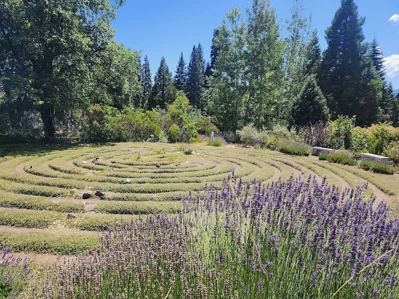 Gateway Peace Garden - Image 2