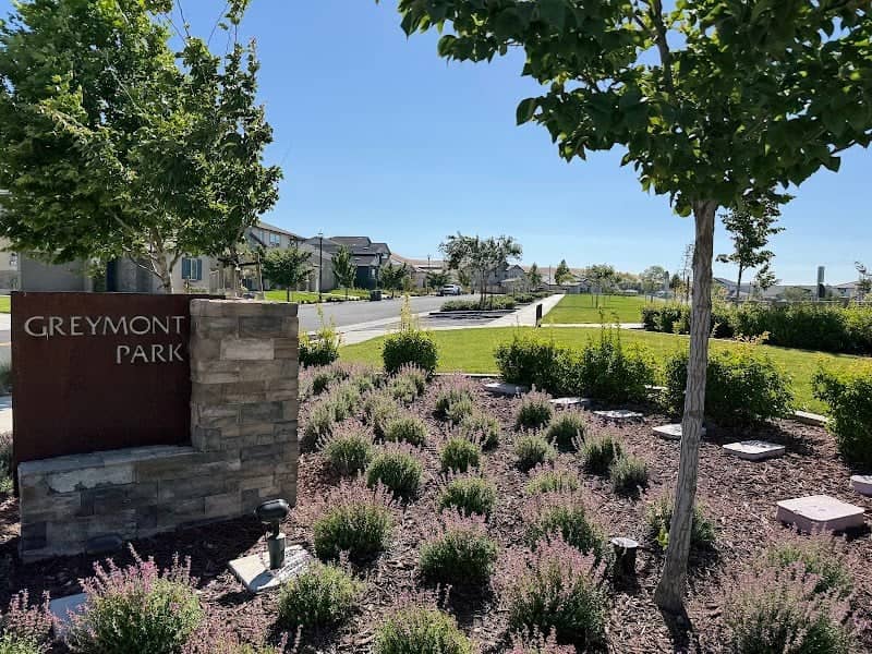 Greymont Park - Image 1