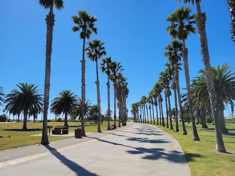 'olołkoy Beach Park - Image 1
