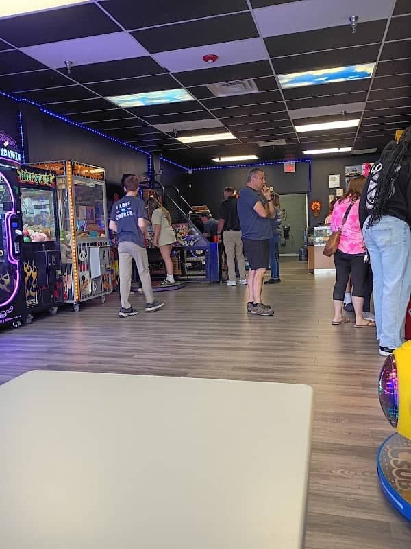 Duplin Arcade - Image 2