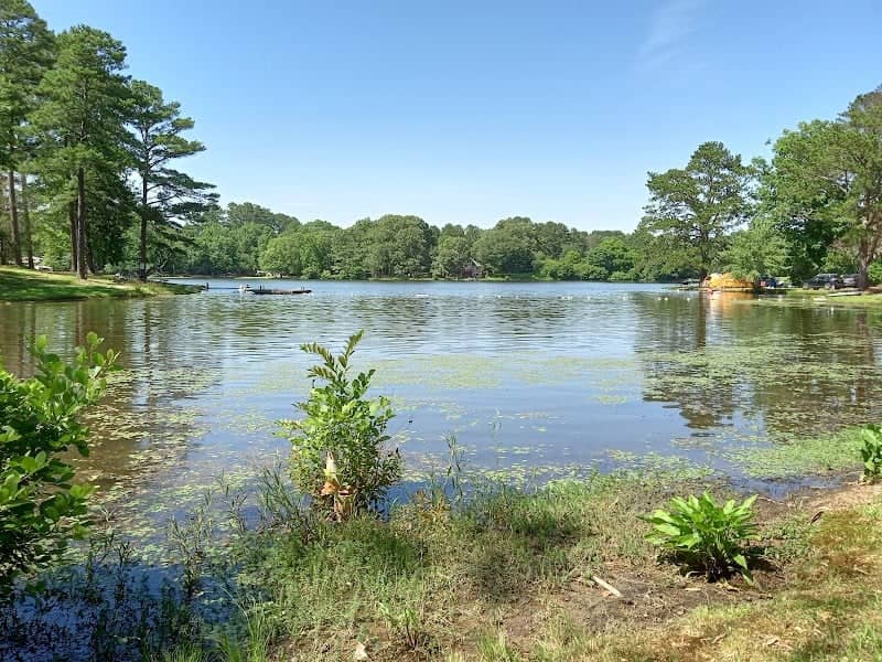 Brooks Lake - Image 1