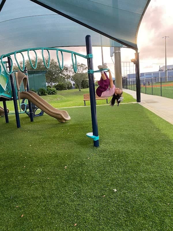 Vinson Park - Image 1