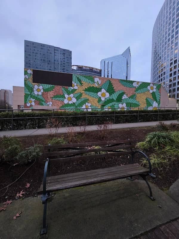 Floral mural - Image 1
