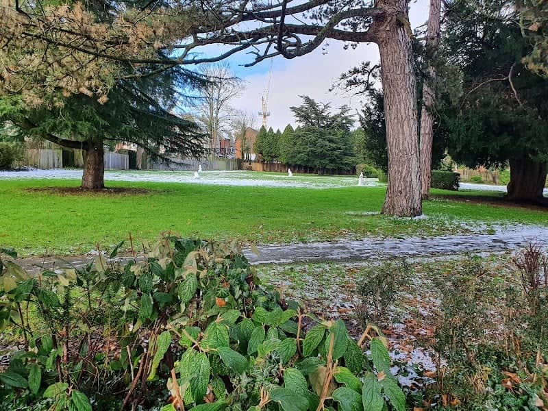 Greenham Gardens - Image 2