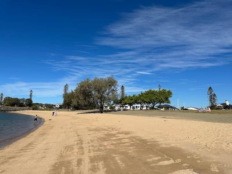 Raby Bay Foreshore Park - Image 2