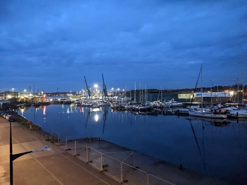 Waterfront view - Image 2