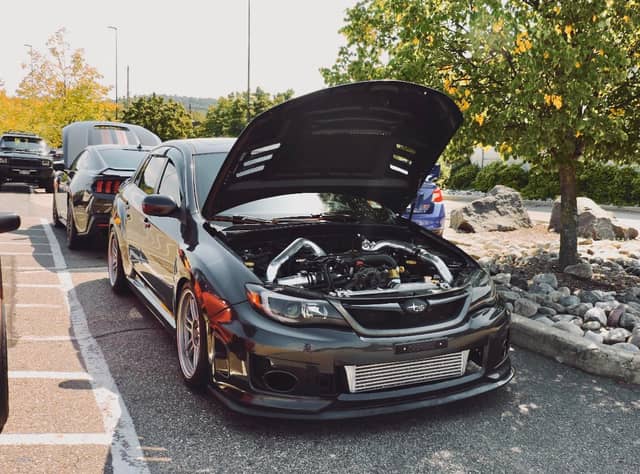 Palisades Center Car Meet - Image 1