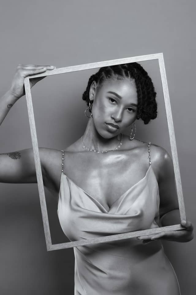 Creative Portrait Studio - Image 1