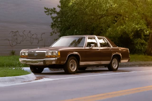 Sunset Drive Street Scene - Image 1