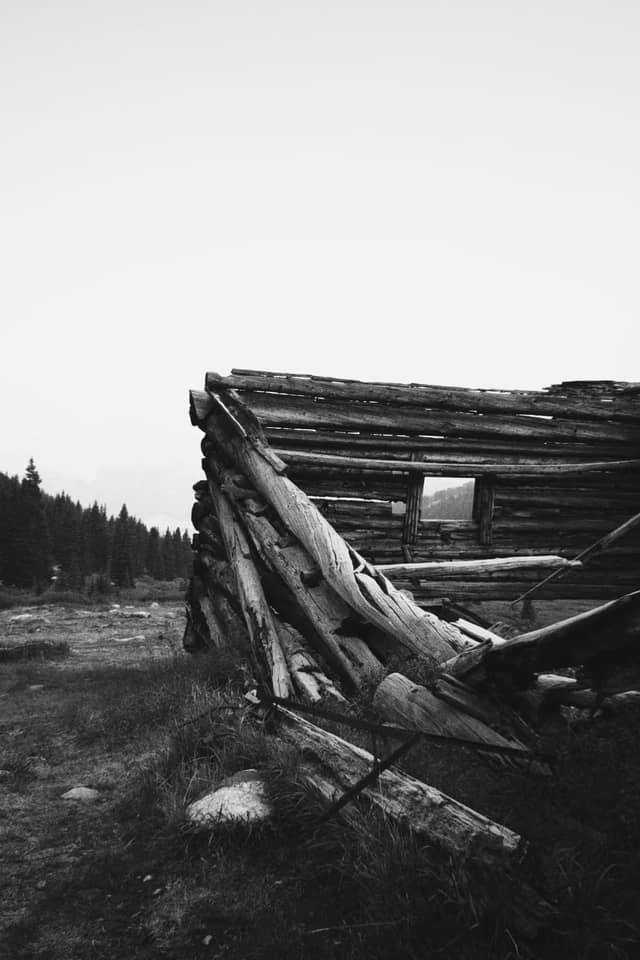 Mayflower Gulch Boston Mine Ruins - Image 1
