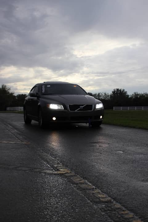 Plantation Suburban Roadway - Image 1