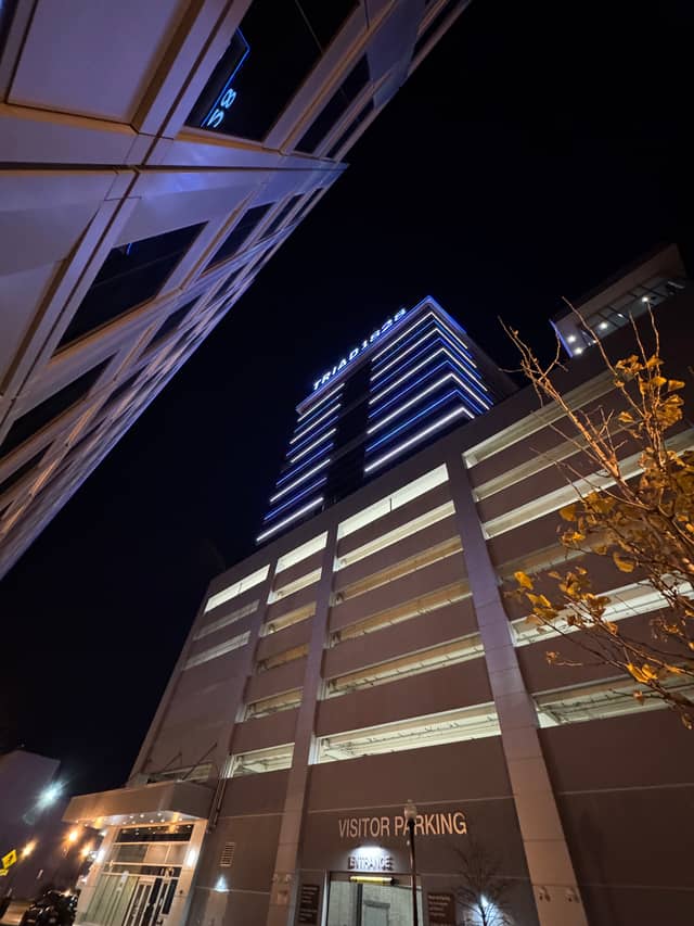 Triad1828 Centre - Image 1