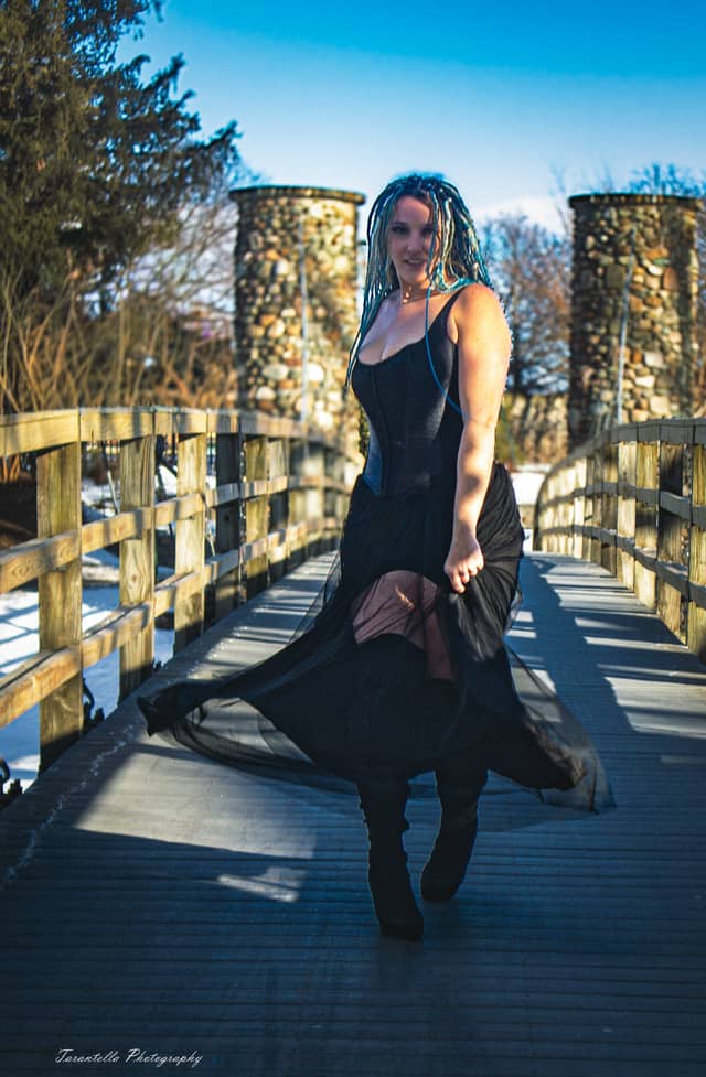 Curwood Castle Park Bridge - Image 1