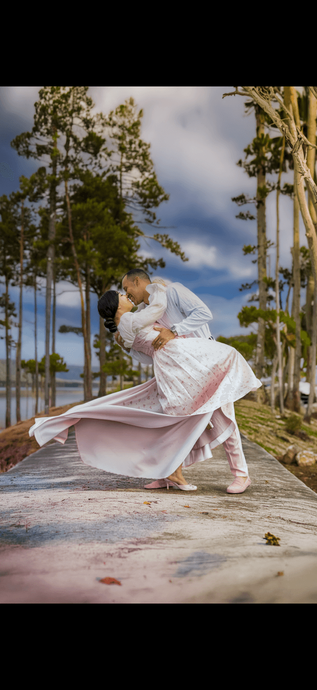 Lakeside Pine Grove Walkway - Image 1
