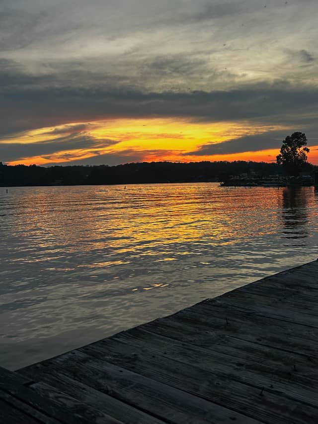 Smith Mountain Lake - Image 1