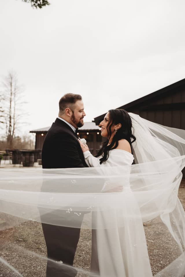 Madison Rustic Event Venue - Image 1