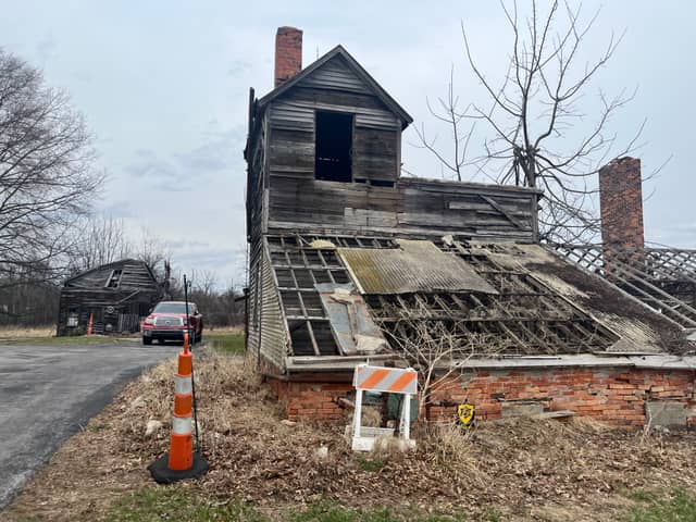 Abandoned Hill Avenue Farmstead - Image 1