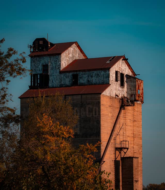 New Albany Historic Grain Elevator - Image 1