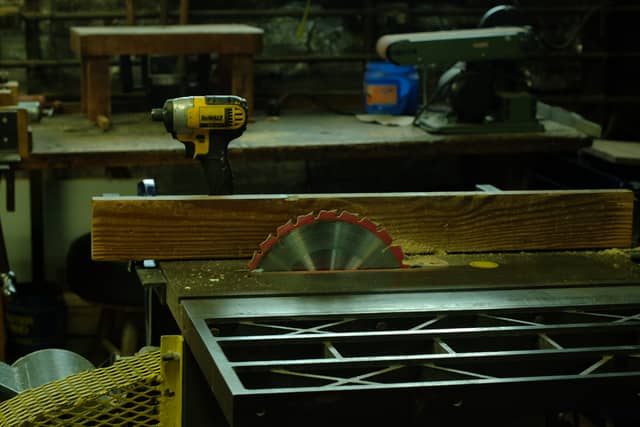 Blenko Glass Company Workshop - Image 1