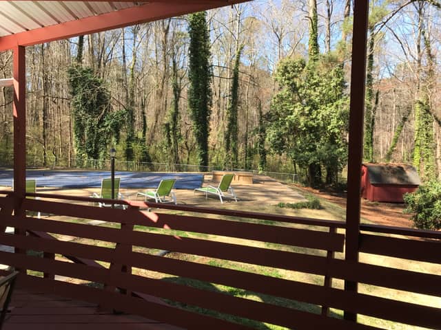 Wooded Backyard Retreat - Image 1