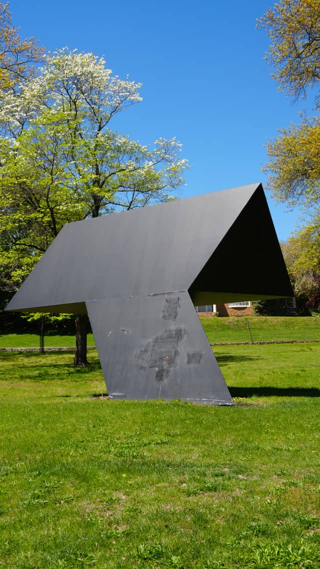 Tony Smith's 'Tau' Sculpture at Meadowland Park - Image 1