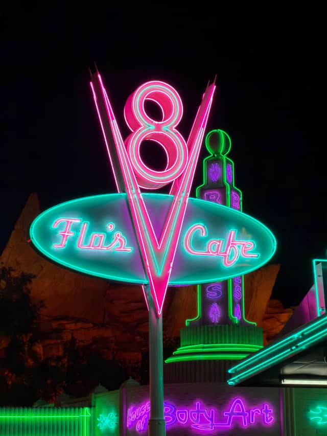 Flo's V8 Cafe, Cars Land - Image 1