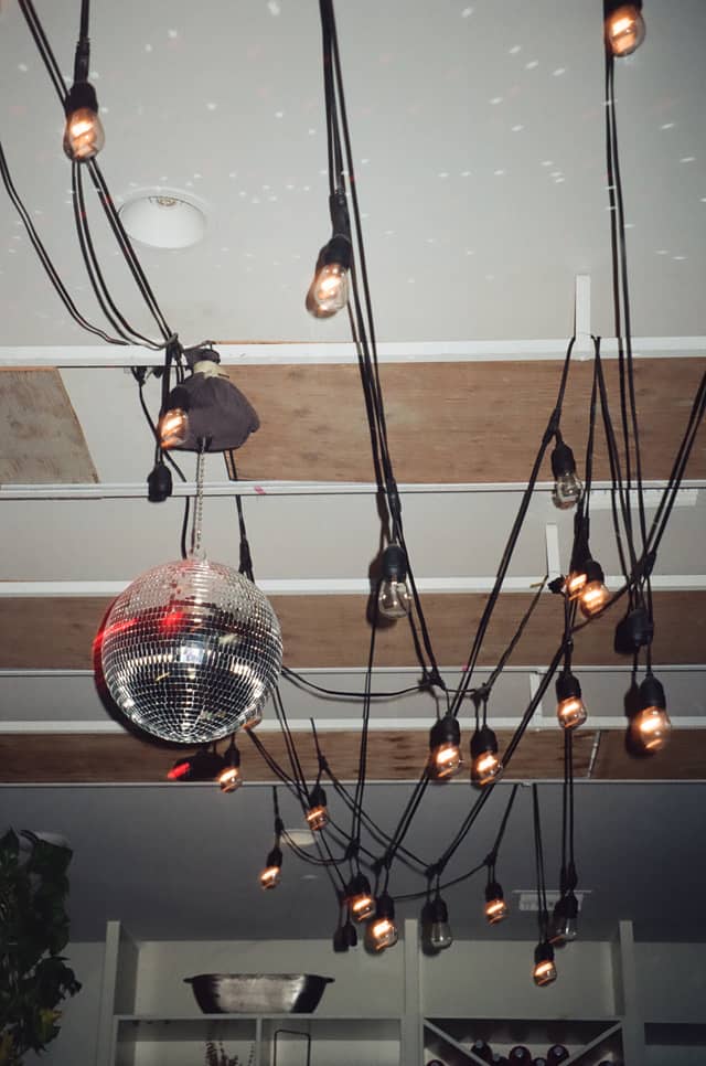 Creative Interior Lighting Studio - Image 1