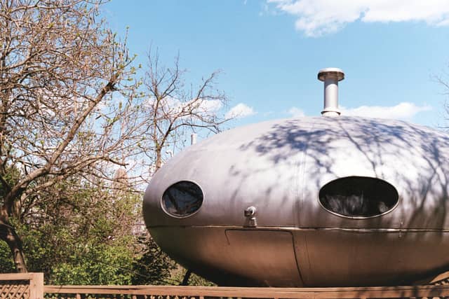 Covington Futuro House - Image 1