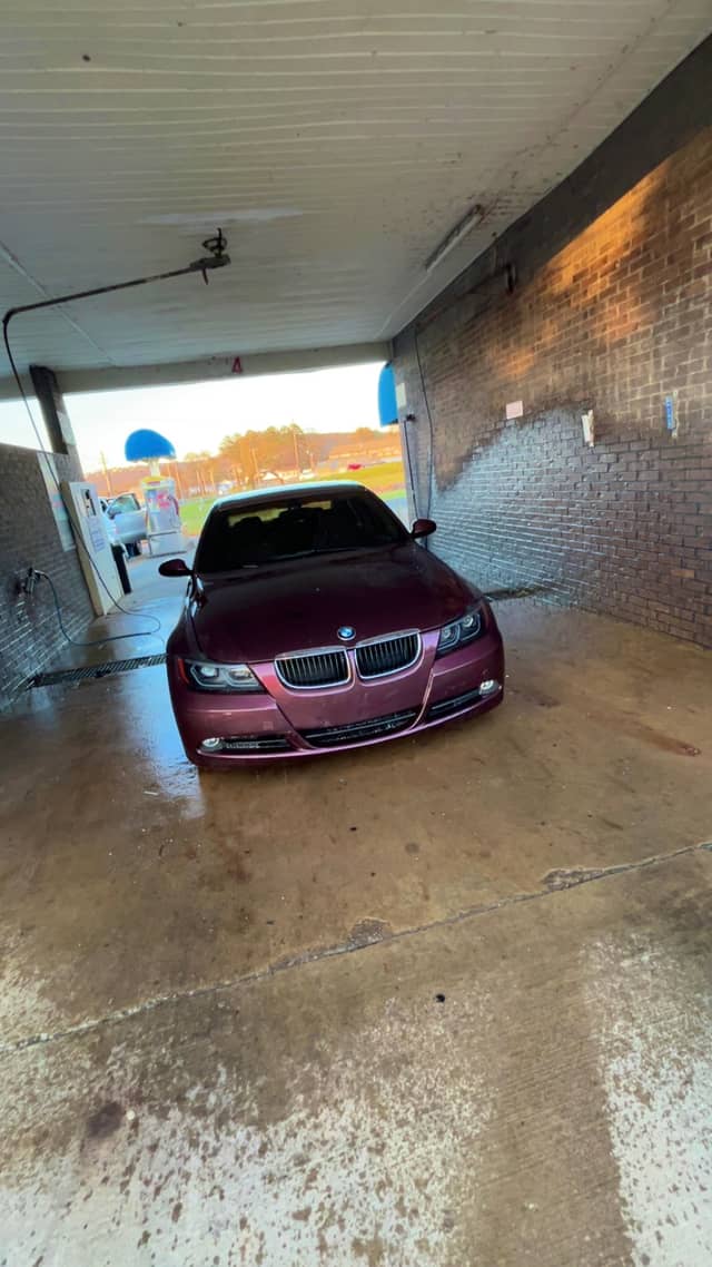 Spring Creek Car Wash Bay - Image 1