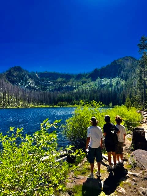 Blue Lake, Cascade - Image 1