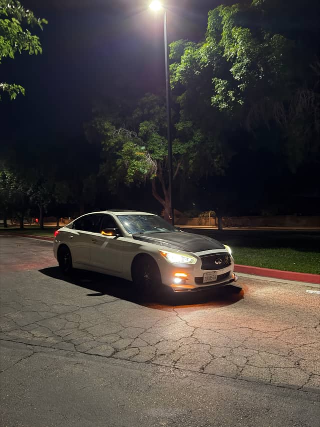 Palmdale Suburban Night Spot - Image 1