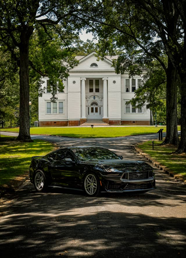 Oak Hill & The Martha Berry Museum - Image 1