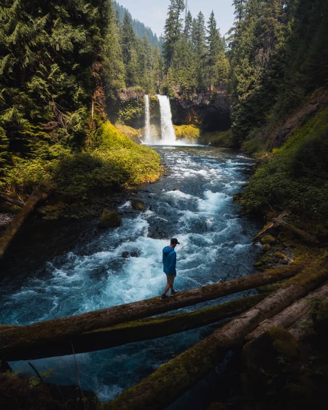 Sahalie Falls - Image 1
