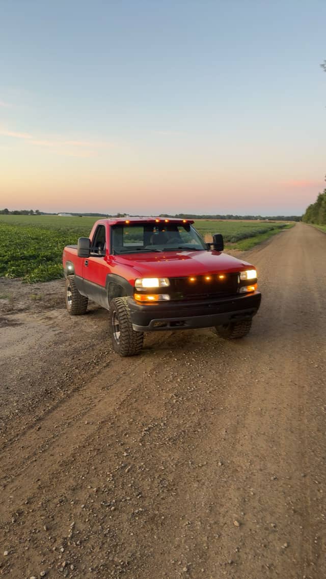 St. Charles Rural Backroad - Image 1
