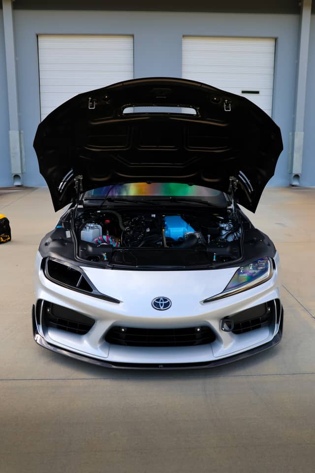 Gordon Oaks Automotive Garage - Image 1